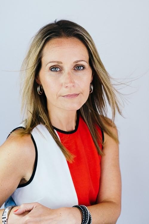 Jo Nicholl - Here Comes The Girl!